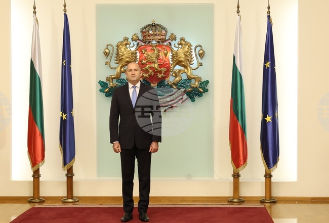 Президентът връща за ново обсъждане в парламента разпоредби от Закона за изменение и допълнение на Закона за здравното осигуряване