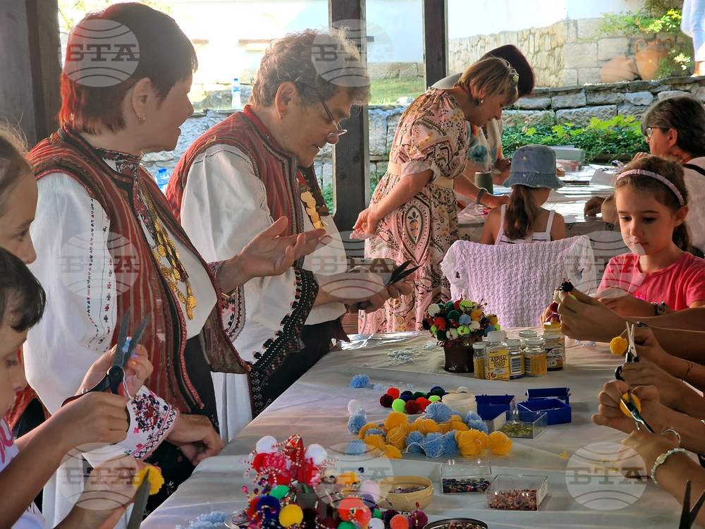 Разград - деца - занаяти - работилница