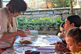 Разград - деца - занаяти - работилница