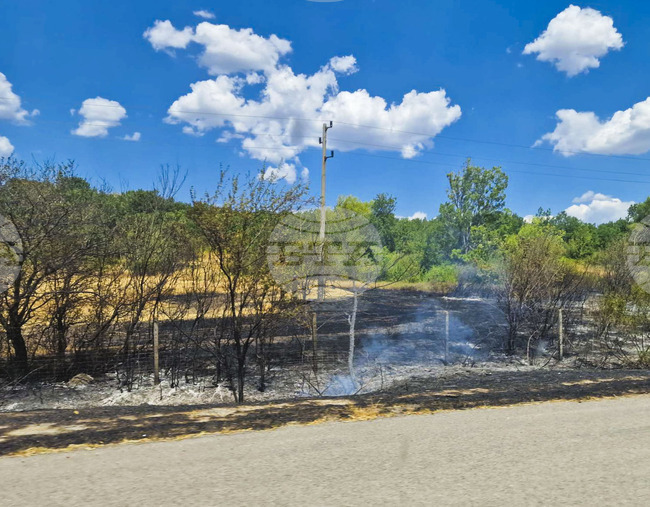 Възстановено е движението и в двете посоки на автомагистрала "Тракия", което по-рано бе спряно заради пожар 