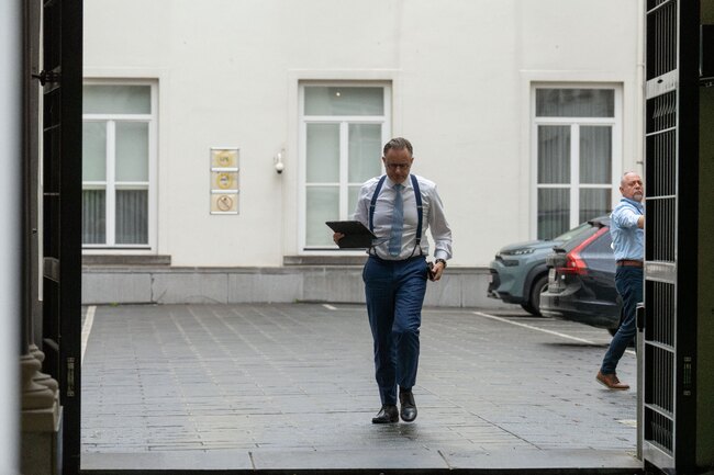 Белга: Премиерът на Белгия Барт де Вевер обяви мащабни реформи навръх националния празник на страната