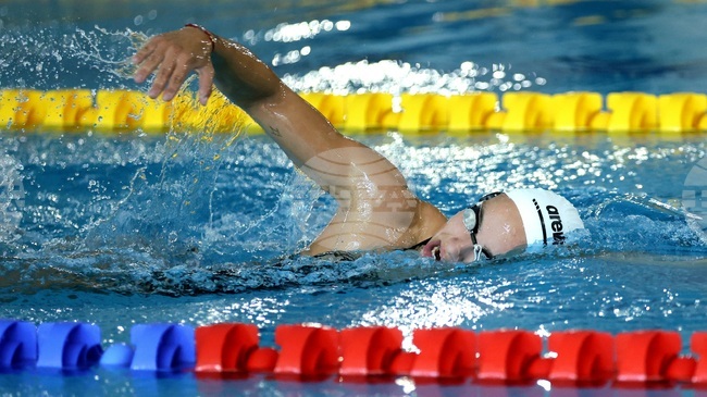 Swimmer Teya Nikolova Finishes 15th in 50 m Breaststroke at World Championships