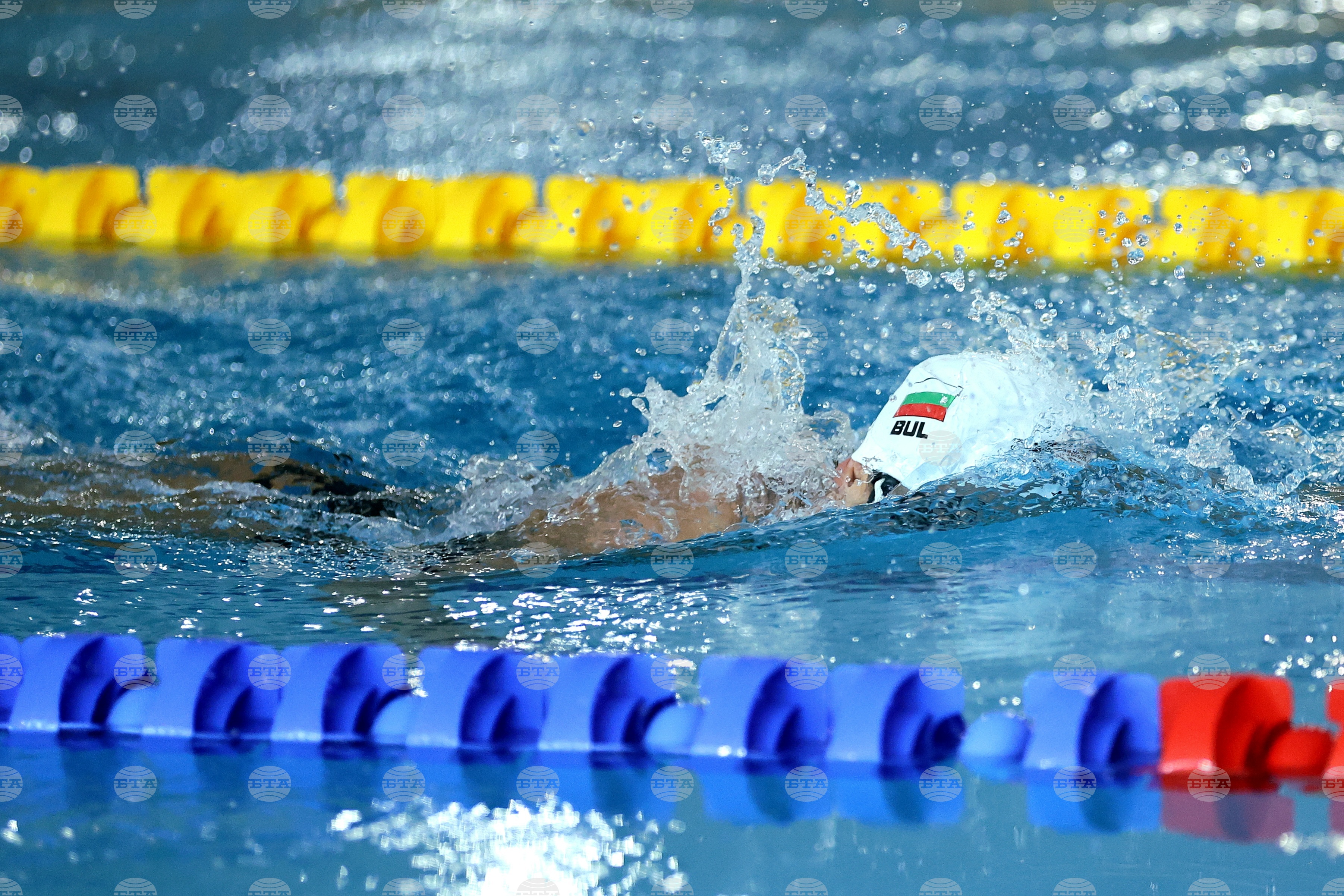 Bolgarske plavalne reprezentance na pripravah v Burgasu