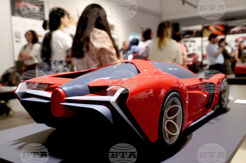 Изложба - „Автомобилен дизайн“ - магистърска програма на НХА