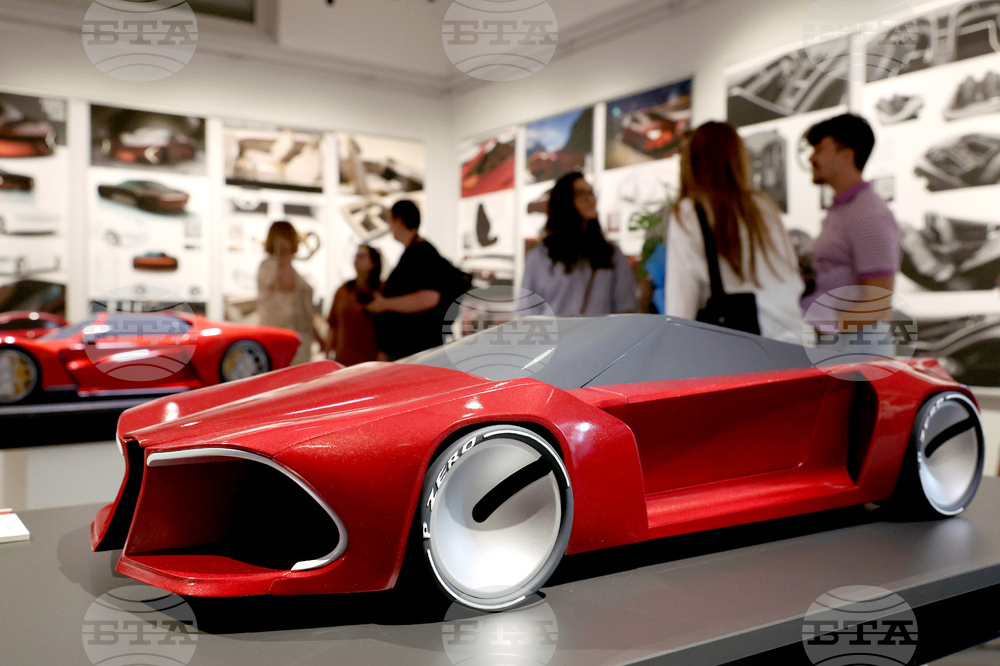 Изложба - „Автомобилен дизайн“ - магистърска програма на НХА