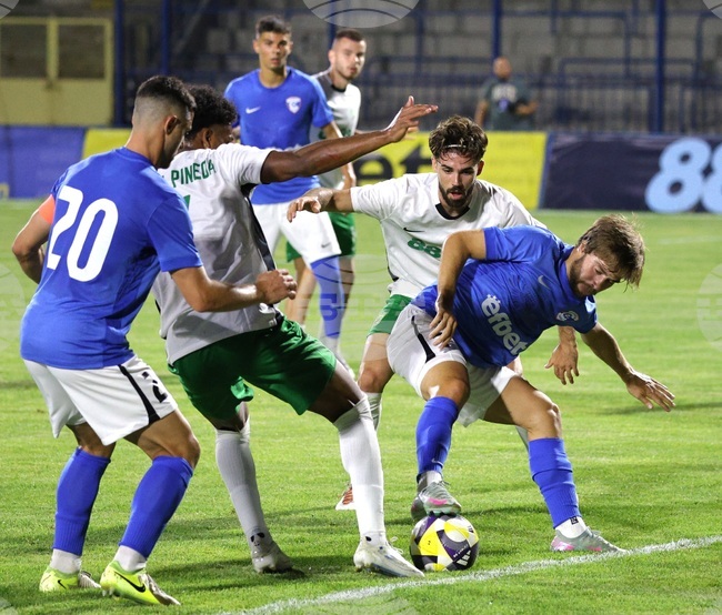 Билетите за мача Берое - Спартак (Варна) от 16 кръг на футболната Първа лига вече са в продажба