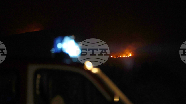 Автобуси и леки автомобили изгоряха в Костинброд, ще има временно затруднение в организацията на обществения превоз на пътници