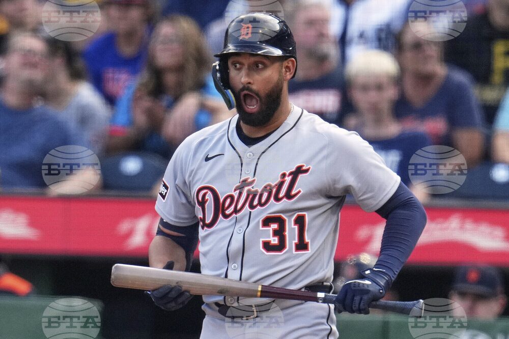 Tigers Pirates Baseball