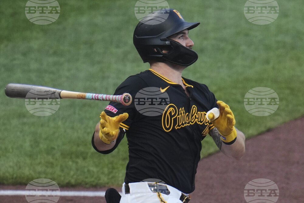Tigers Pirates Baseball