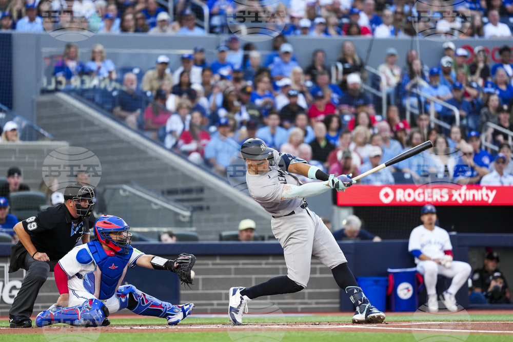 Yankees Blue Jays Baseball