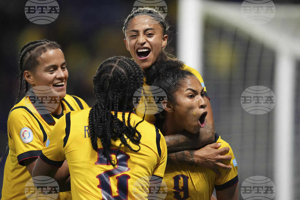 Chile Ecuador Soccer Copa America