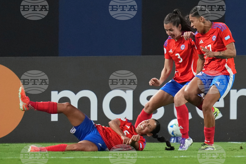 Chile Ecuador Soccer Copa America