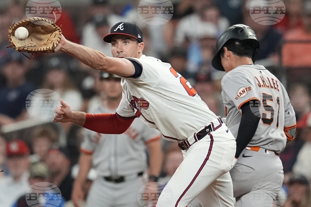 Giants Braves Baseball