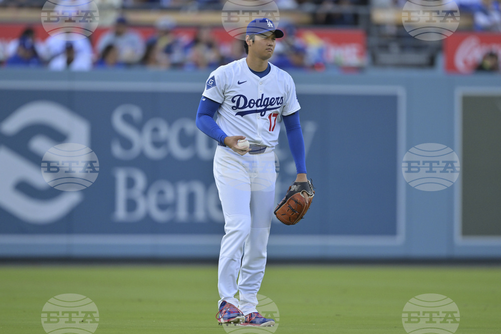 Twins Dodgers Baseball