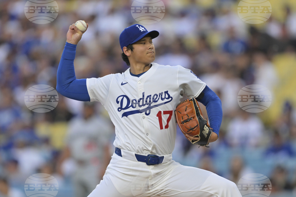 Twins Dodgers Baseball