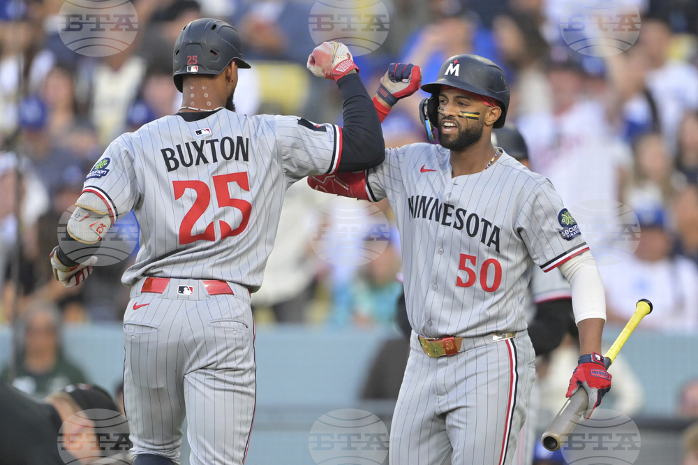 Twins Dodgers Baseball