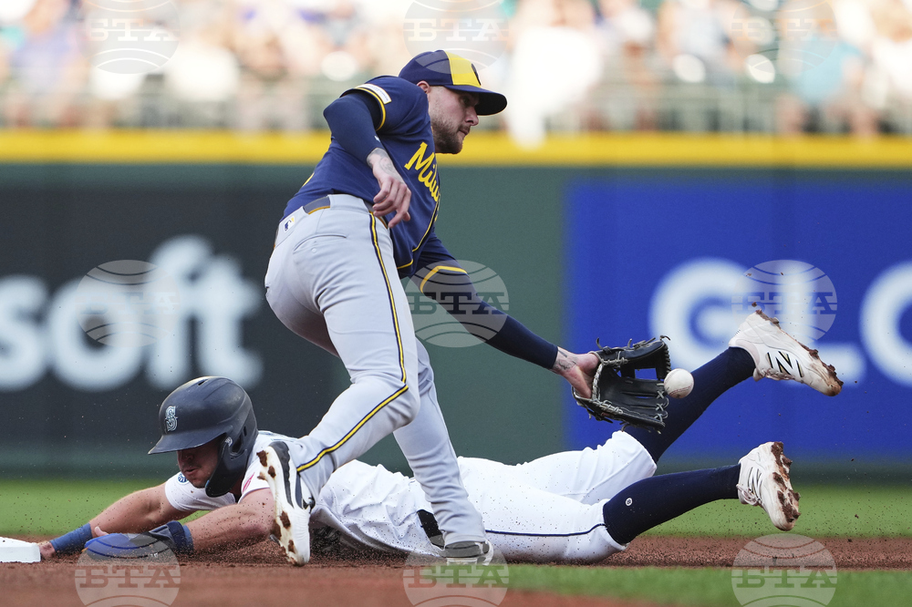 Brewers Mariners Baseball