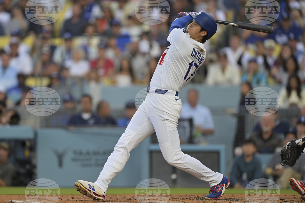 Twins Dodgers Baseball