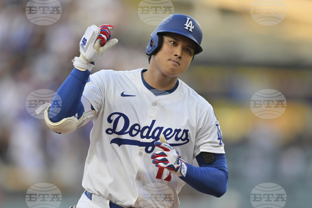 Twins Dodgers Baseball