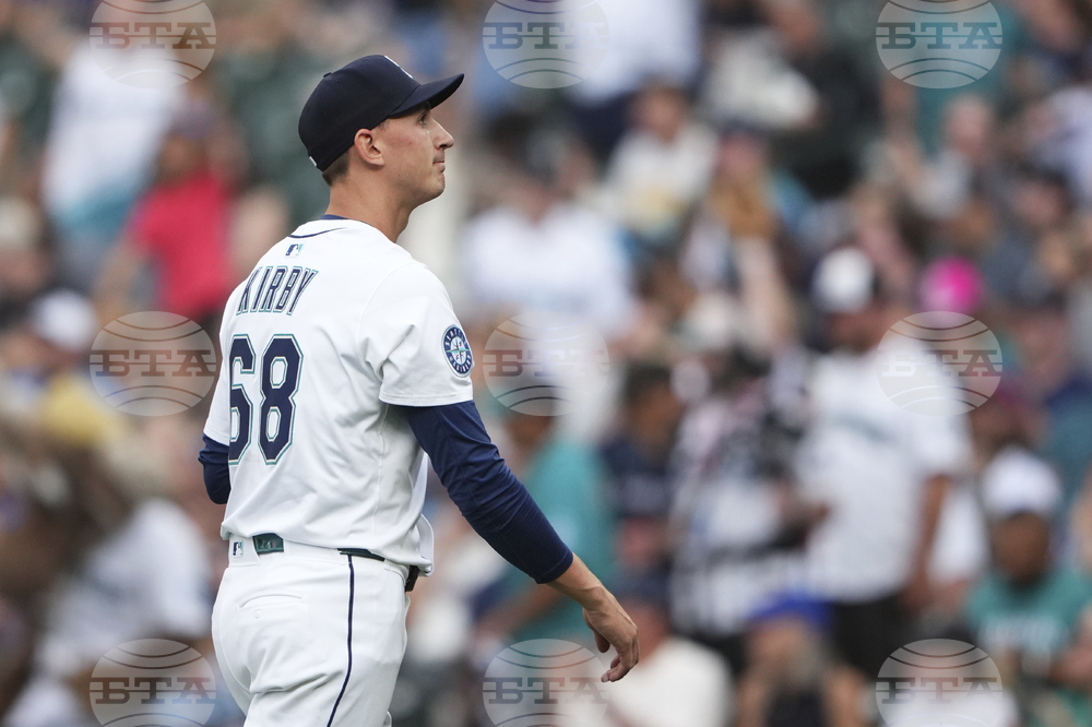 Brewers Mariners Baseball