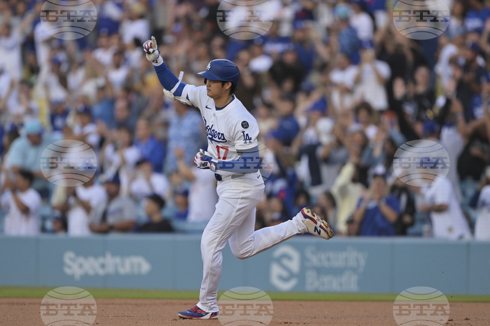 Twins Dodgers Baseball
