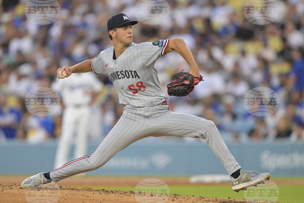 Twins Dodgers Baseball