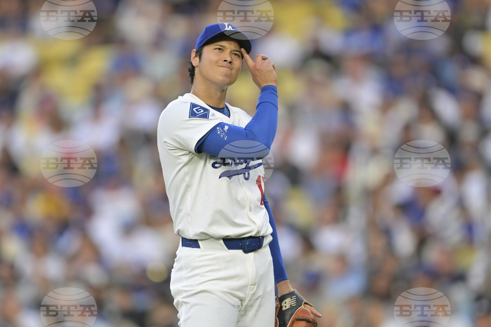 Twins Dodgers Baseball