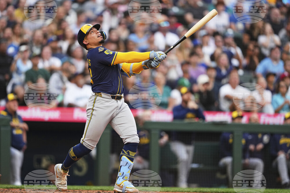 Brewers Mariners Baseball