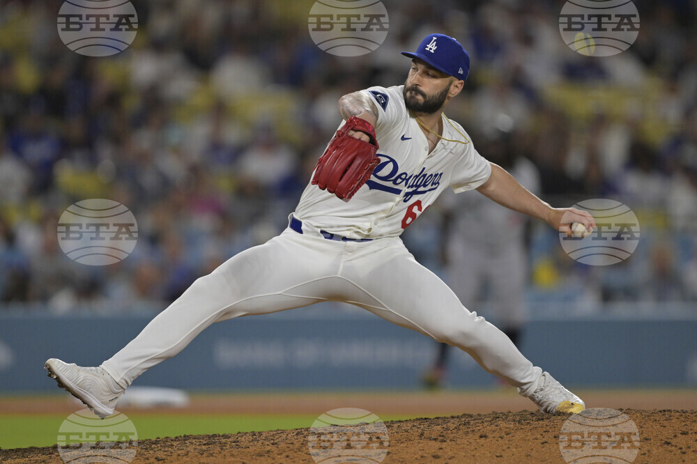 Twins Dodgers Baseball