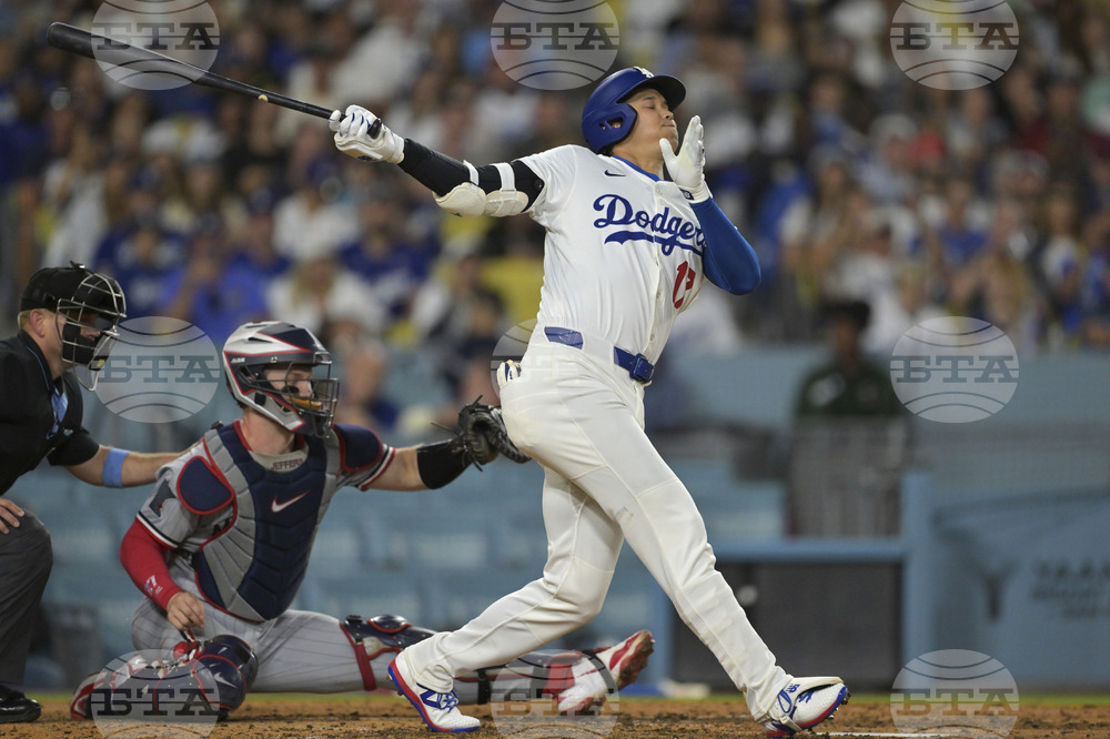 Twins Dodgers Baseball
