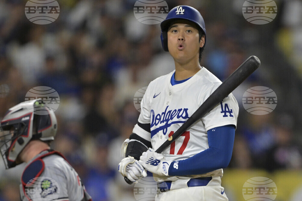 Twins Dodgers Baseball
