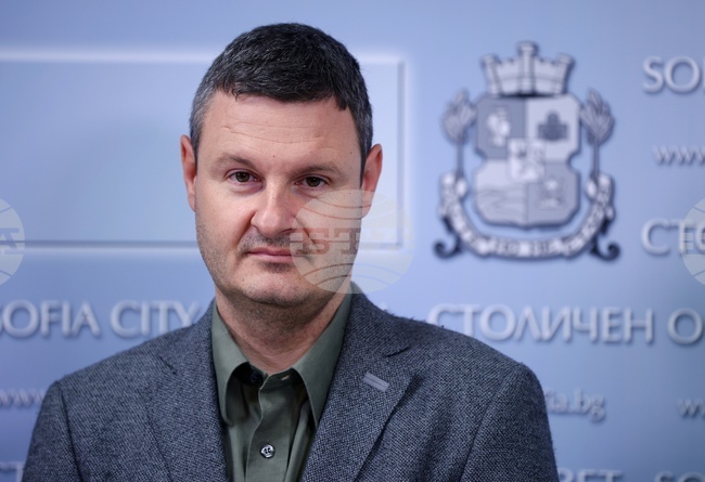 Вдигането на цените за паркиране в синята зона в София ще намали натовареността на зоната, заяви общинският съветник Симеон Ставрев от ПП-ДБ