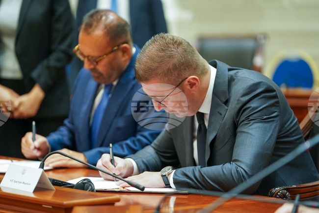 Меморандум с "Казанджъ груп" за енергиен проект на стойност един милиард евро подписа правителството на Северна Македония 