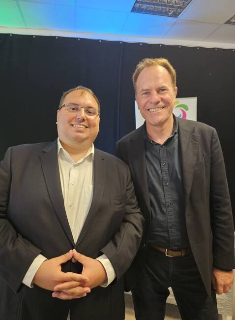 Представители на Немско-българското дружество „Дунав“ в Дюселдорф се срещнаха с кмета на града Щефан Келер