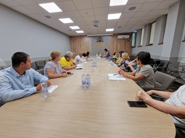 Близо 584 са децата в Пернишка област със специални образователни потребности, почти 400 получават ресурсно подпомагане в училищата