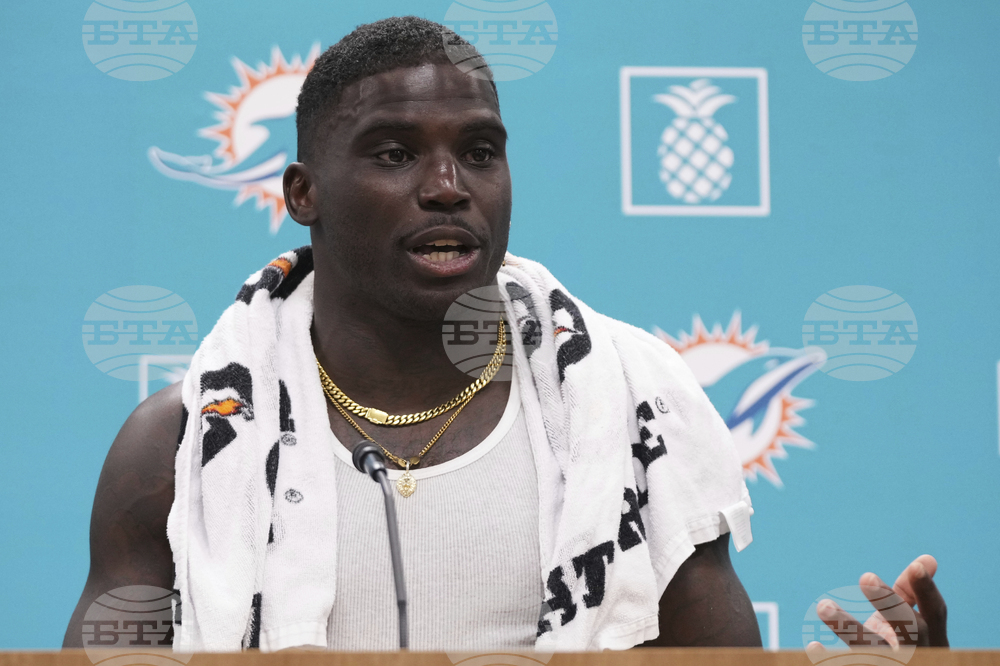 Dolphins Camp Football