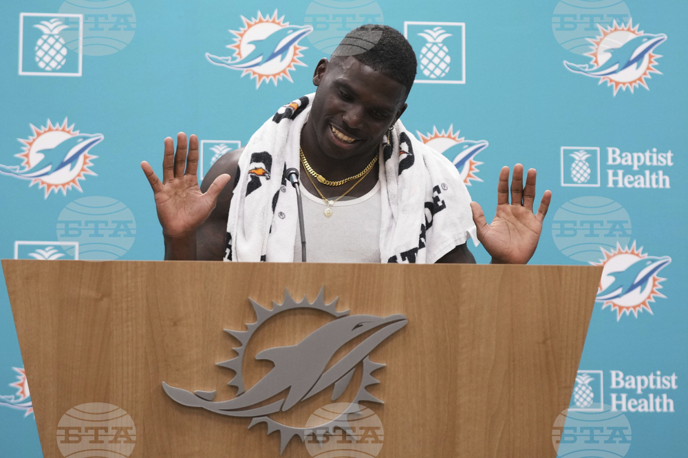 Dolphins Camp Football