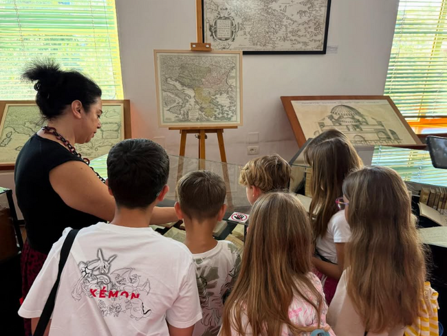 АТА: Удължават със седмица изложбата „Паметта на Средиземноморието“ в Националната библиотека на Албания 