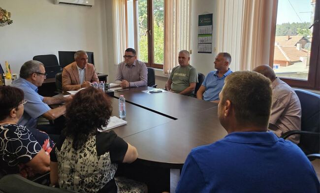 Областният управител на Стара Загора и кметът на oбщина Гурково обсъдиха актуални въпроси