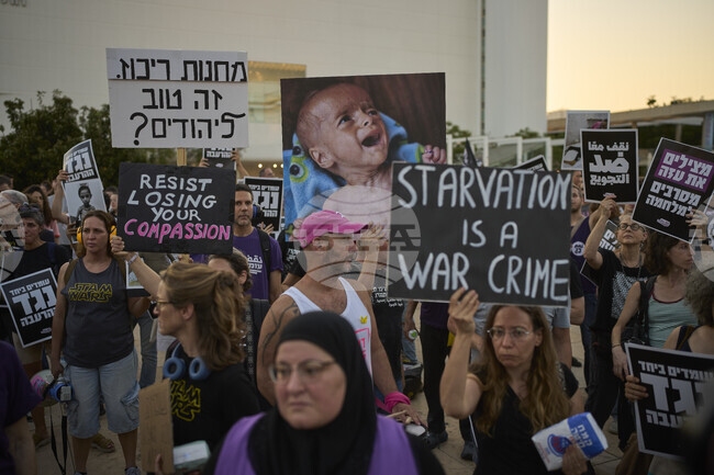 Humanitarian Groups Warn of Mass Starvation in Gaza as Aid Remains Blocked, Call for Urgent Action
