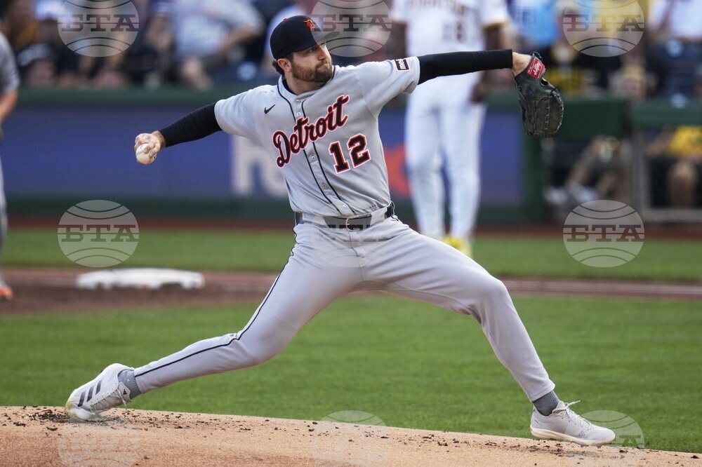 Tigers Pirates Baseball