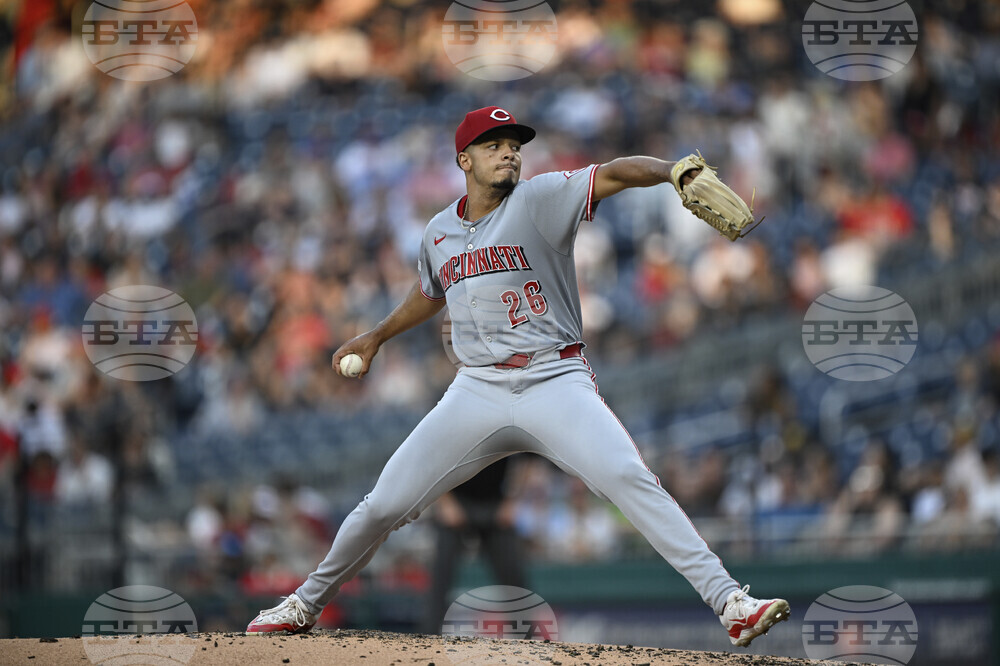 Reds Nationals Baseball