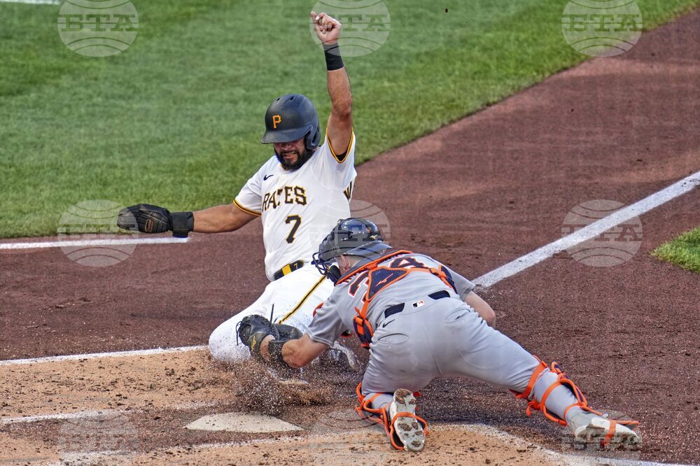 Tigers Pirates Baseball