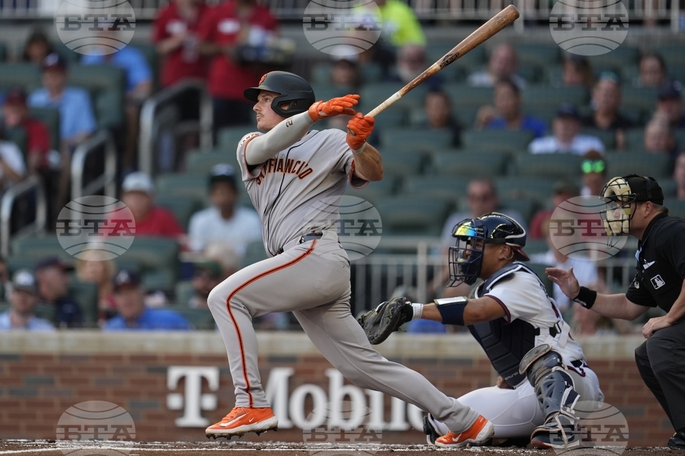 Giants Braves Baseball