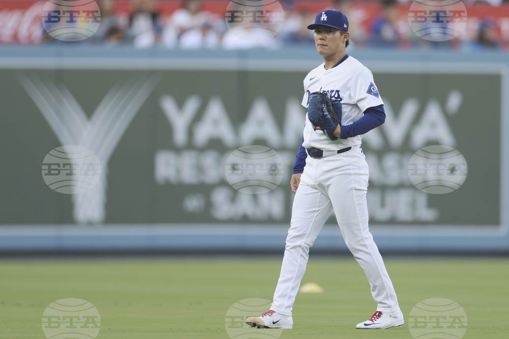 Twins Dodgers Baseball
