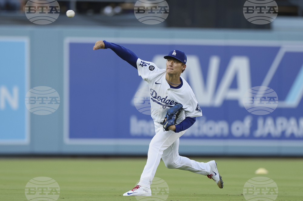 Twins Dodgers Baseball