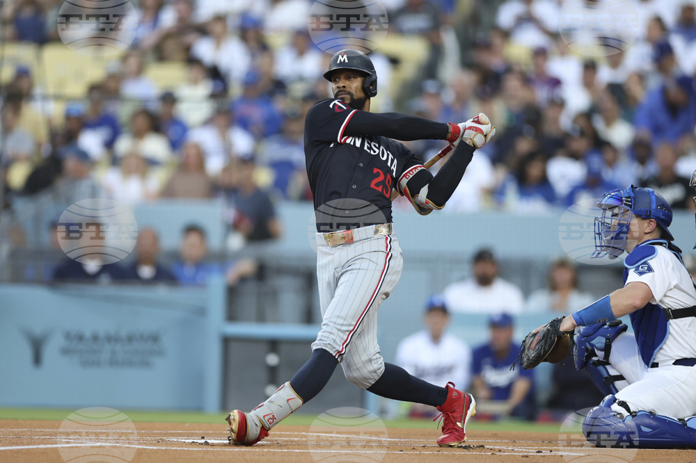 Twins Dodgers Baseball