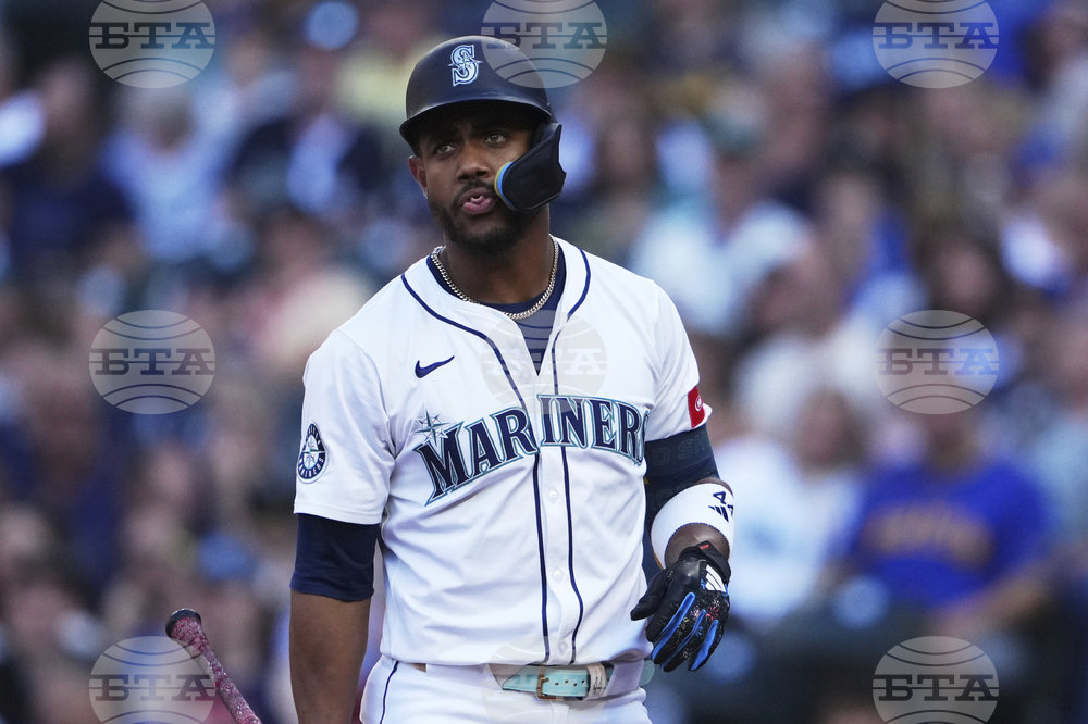Brewers Mariners Baseball