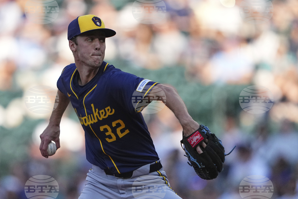 Brewers Mariners Baseball
