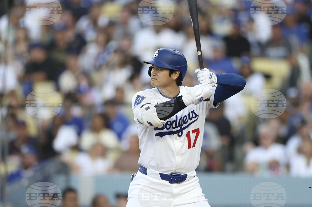 Twins Dodgers Baseball